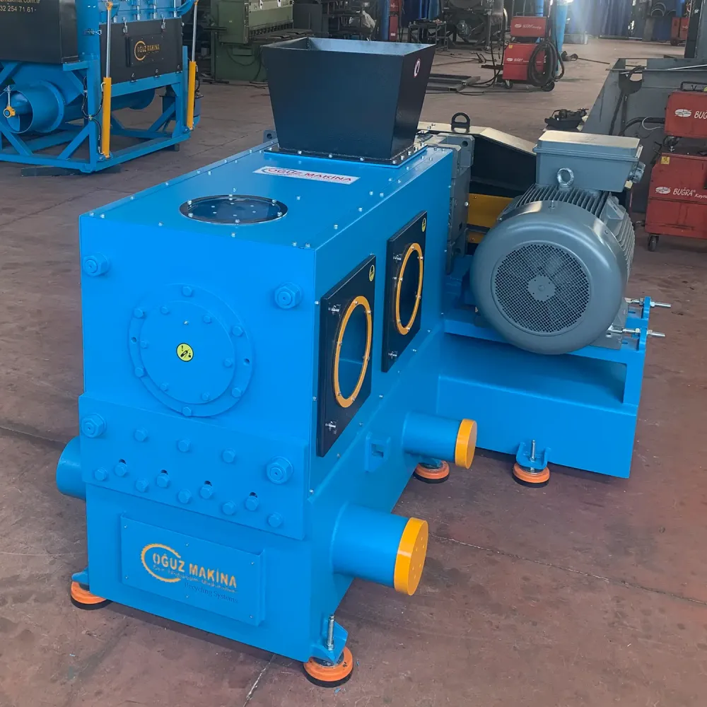 Horizontal Squeezing Machine (LDPE - PP)